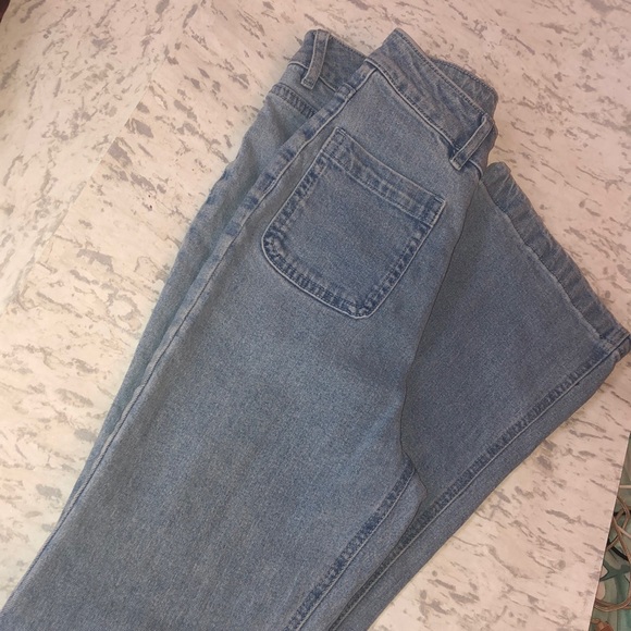 Blue Light Flare Wash Twix Jeans - Size 26 - Picture 12 of 12